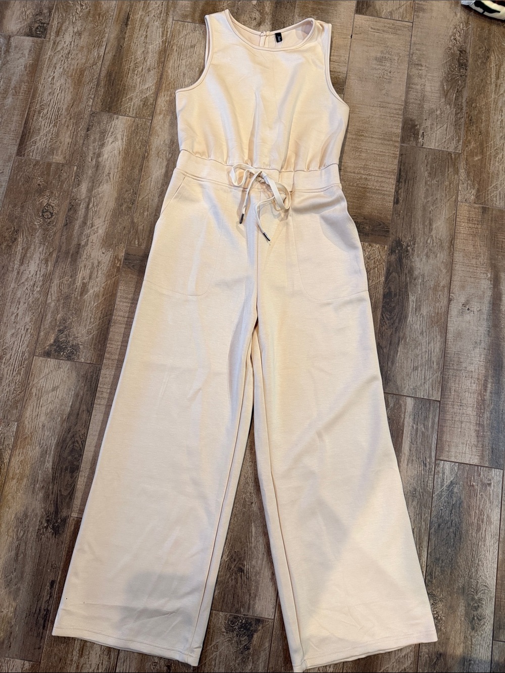 NWT Women's Cream Drawstring Wide-Leg Jumpsuit
